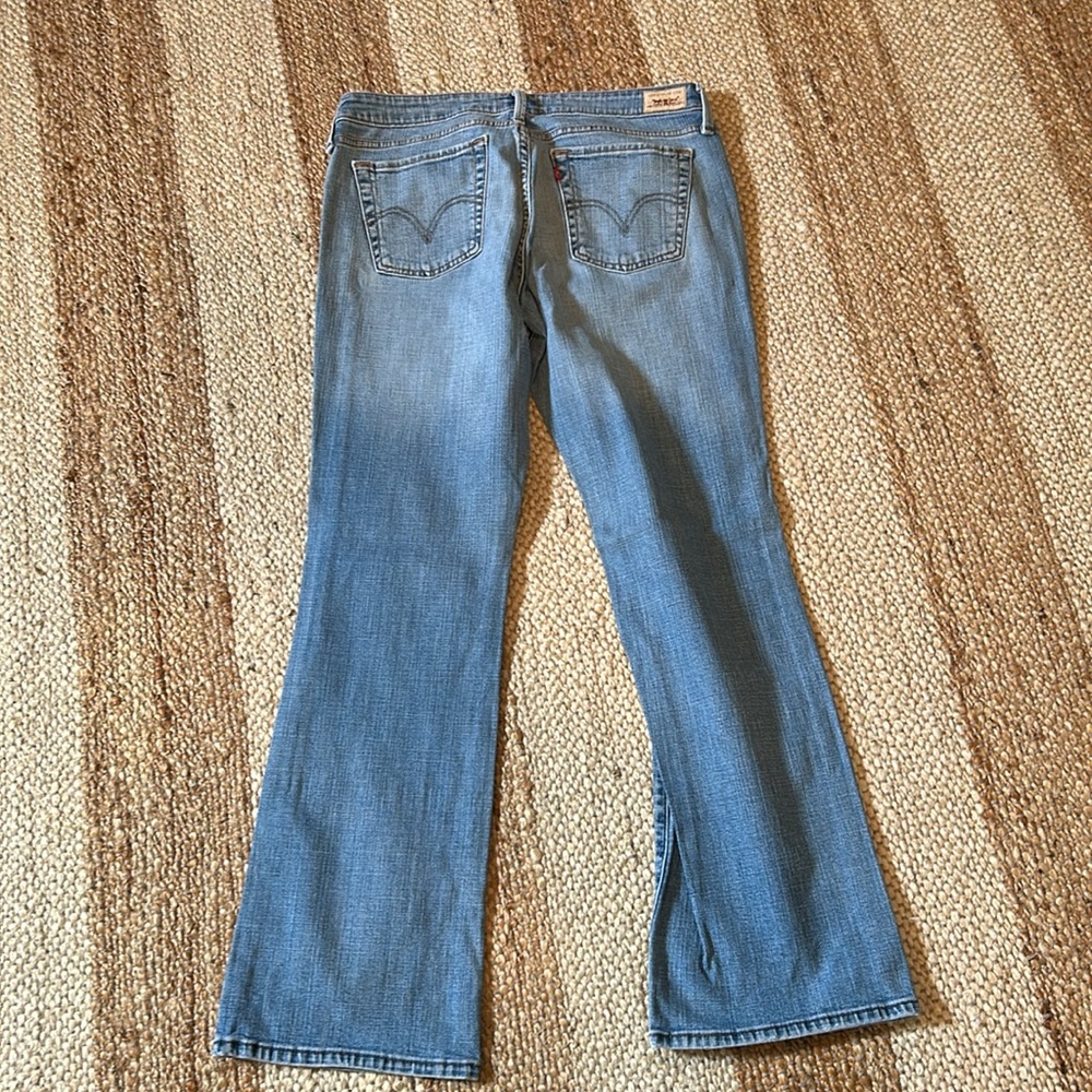 Levi Jeans - Picture 4 of 6